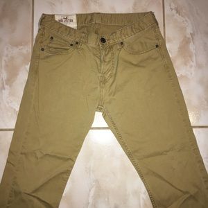 Hollister Skinny Khaki Jean